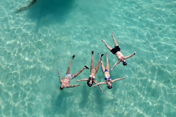 4 hours Tour in La Parguera Private Boat Charter - BYO Drinks and Snack-Friendly: Make It Feel Like Your Own Boat Party