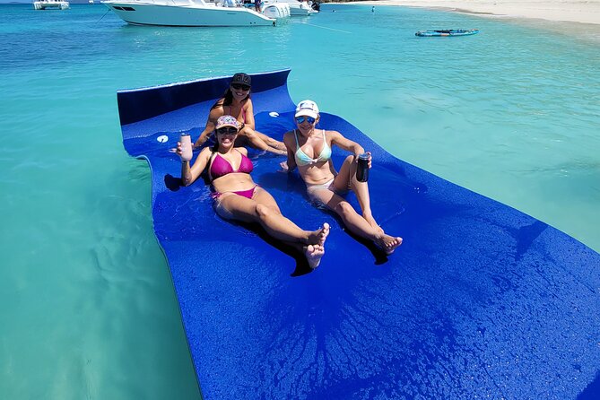 All-Inclusive: Mako 29ft Boat Tour to Icacos Palomino & Palominito - Price and Value: $770 Per Group, Up to 6 People