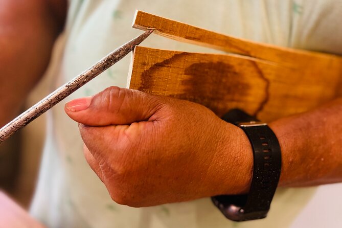 Caribbean Driftwood Making in San Juan - What You Make: Scraping, Shaping, Aging, and Naming Your Sign