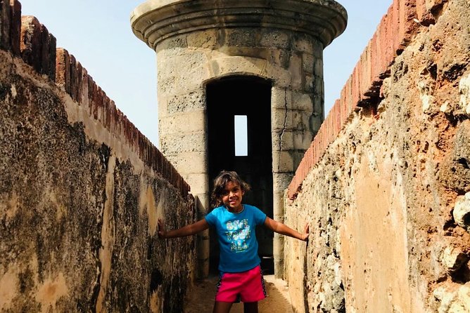 Concrete Jungle to the Actual Jungle, The Complete Package Tour - Old San Juan: Fort San Felipe del Morro and the city landmarks