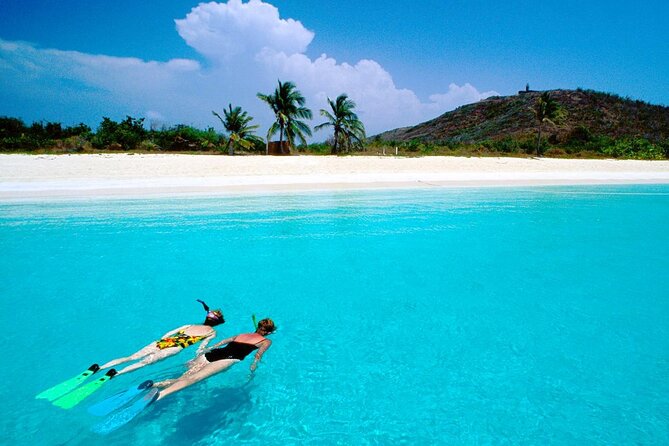 Culebra Power Boat Snorkeling & Beach Tour All Inclusive - Quick hits