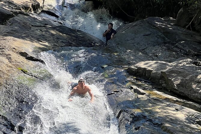 El Yunque Rainforest- Water Slide, Luquillo Beach Guided Tour - Rellena’o #40 Stop: Why This Extra Food Moment Matters