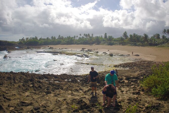 Explore Cueva del Indio + La Poza del Obispo Beach - Weather and sea conditions: the one thing you cannot control