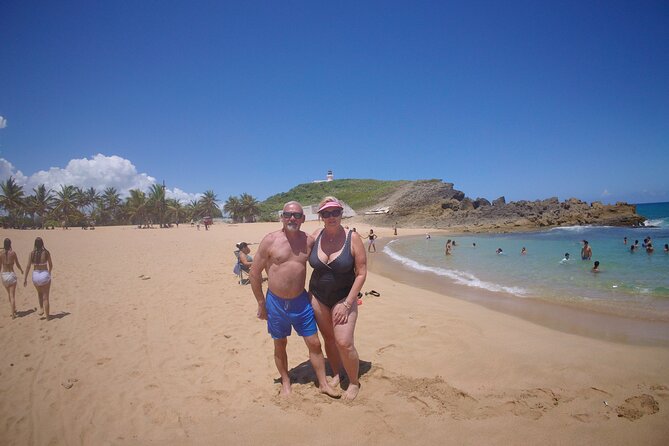 Explore Cueva del Indio + La Poza del Obispo Beach - Arecibo food trucks: Lunch vibes without committing to a full restaurant