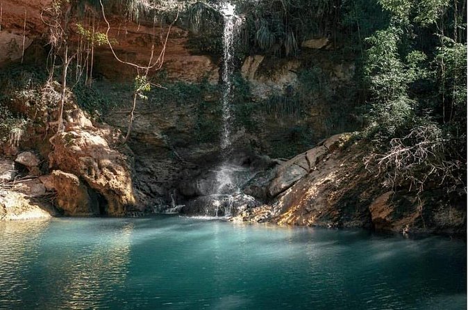 Full-Day Gozalandia Private Tour in Puerto Rico - La Poza del Obispo: A Rock-Sheltered Pool Where Swimming Depends on Weather