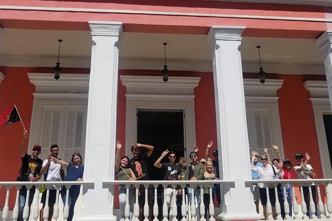 Guided Walking Tour in Ponce - Stop 2: Centro Cultural Carmen Sola de Pereira de Ponce