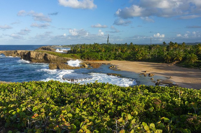 Hiking, Cliffs, Cave, and Taino Legends - Getting There from San Juan: Time on the Road, Time in Real Places
