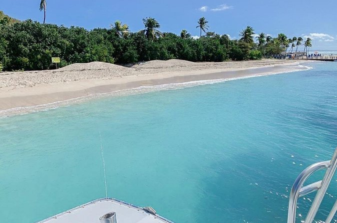 Icacos All-Inclusive Private Boat Tour - Special Rate for Groups - The main stop at Cayo Icacos, swim time on white sand
