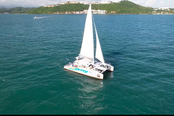 Icacos: Luxury Sailing Catamaran All Inclusive Beach and Snorkel - Getting to the water in Fajardo, start time and what it means