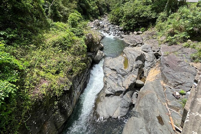 Incredible Hike & Cliff Jumping in the Heart of Puerto Rico - Cerro Mime hike: short on paper, demanding on your body