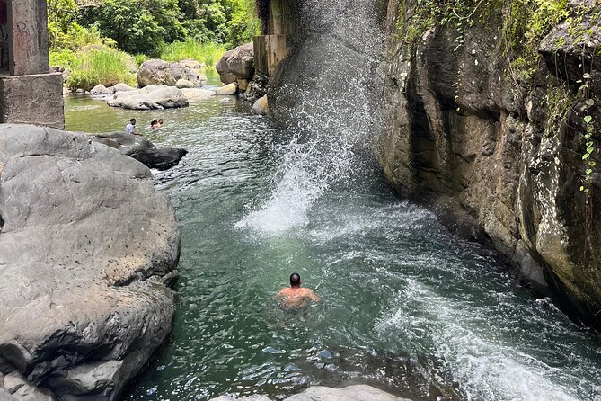 Incredible Hike & Cliff Jumping in the Heart of Puerto Rico - The Ciales stop and the Rio Puente del Cacao viewpoint moment
