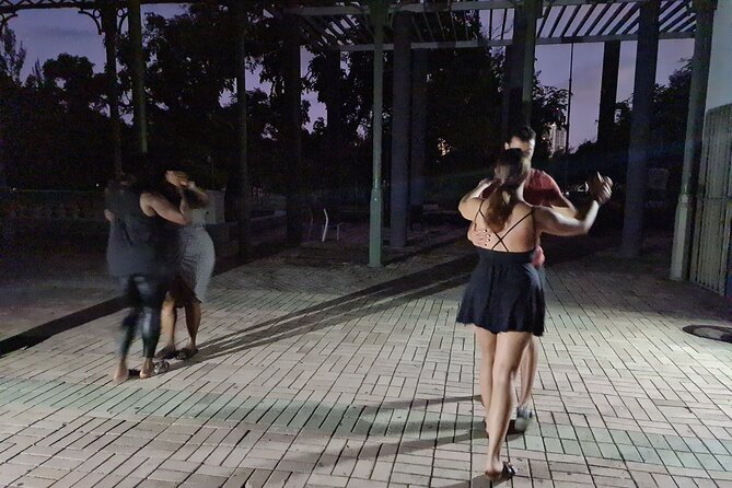 Learn Salsa In Paradise San Juan Puerto Rico - What the instructor does differently (and why it helps)