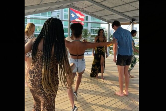 Learn Salsa in San Juan - Vivid beginner lesson - Key Points to Know Before You Go