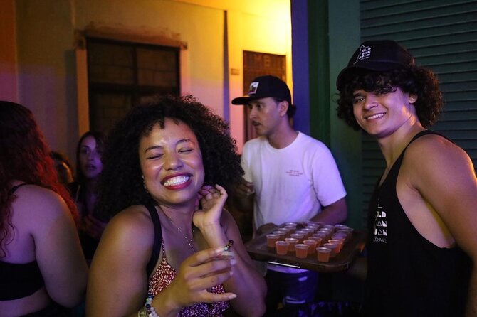 Old San Juan Bar Crawl: Experience Local Hotspots - Pacing and timing: why some nights feel too early or too clubby