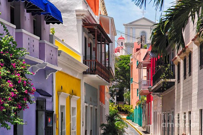 Old San Juan Deluxe Walking Tour - Ballaja Barracks, Casa Blanca, and Plaza del Quinto Centenario