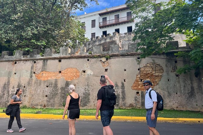 Old San Juan Historical Walk, Shopping, and Dining w/ Transport - The Cathedral Stop: Tomb of Ponce de Leon and a Key Anchor Point