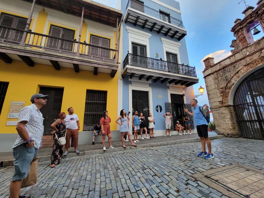 Old San Juan: San Cristobal Castle and Old Town Walking Tour - Price and value: is $49 fair for 150 minutes?