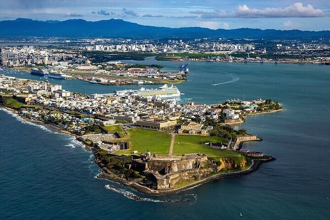 Old San Juan Tour (1 Hour) by DUHO - La Puerta de San Juan and the Walk Toward the Ending Square