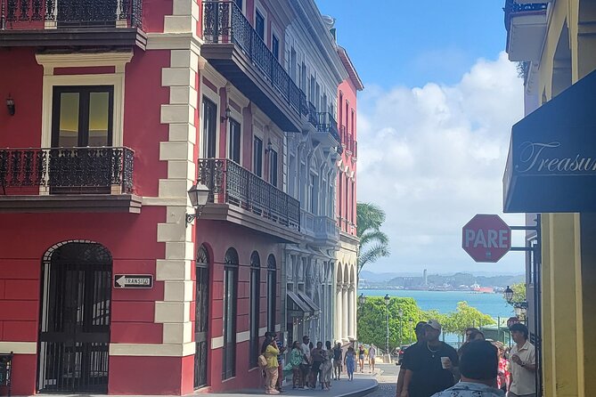 Old San Juan Walking Tour - La Muralla: the walls that make the whole town make sense