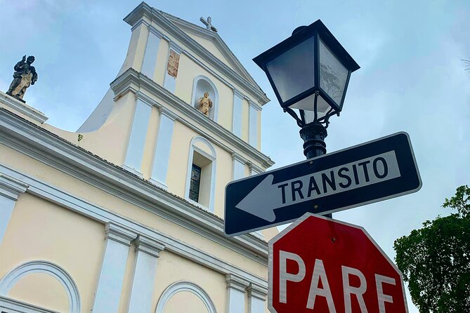 Old San Juan Walking Tour with a Local Certified Guide - La Puerta de San Juan and Plaza del Quinto Centenario for the “City Wall” Story