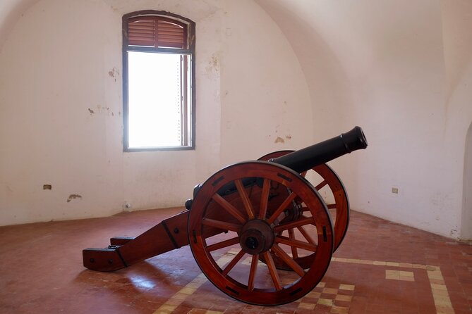Old San Juan Walks; 2 Castles, El Morro and San Cristobal - Price and value: $39 plus the $10 park admission at the door