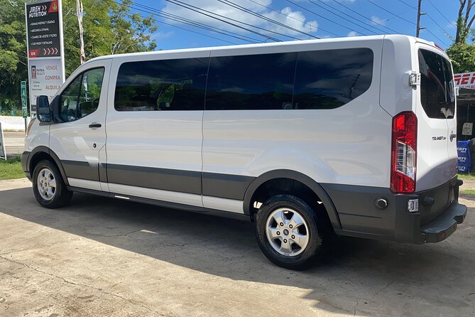 Private Transportation in San Juan Puerto Rico - Meet-and-Greet at Luis Muñoz Marín Airport: Found Fast, Not Fussed