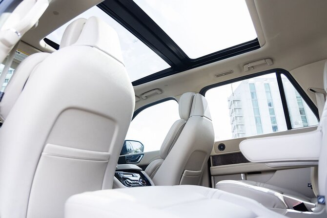 Puerto Rico Island Wide Transfer, Navigator L LuxSUV, Select Zone - Drivers and first-impression moments: how it sets your tone for the trip