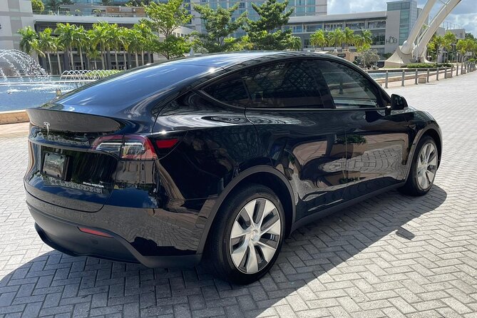 Puerto Rico Island Wide Transfer, Tesla Y Luxury SUV, Select Zone - The Human Touch: What the Chauffeurs Do Well