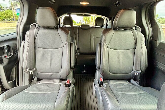 Puerto Rico Island Wide Transfers, Sienna Limited Luxury Minivan. - Comfort that matters on a 15-minute to 3-hour ride