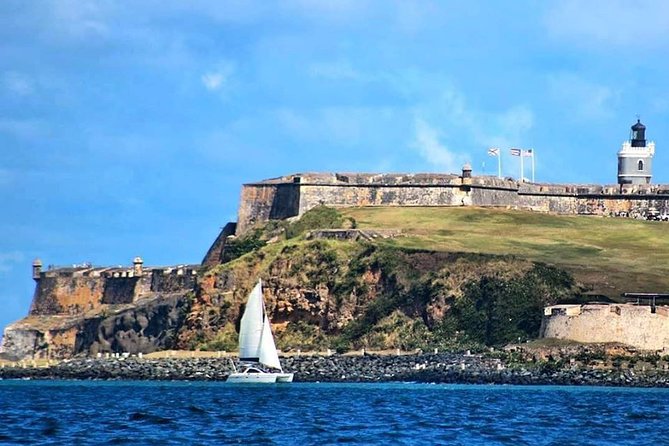 San Juan Catamaran Sunset Sail with Drinks Included - Crew and atmosphere: why the small group matters