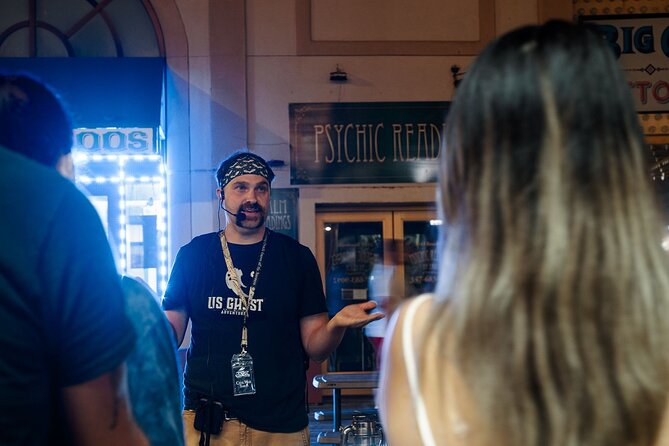 San Juan Ghost Tour: Shrieks in the Sugarcane - Hotel El Convento, From Noble Residence to Modern Night Stories