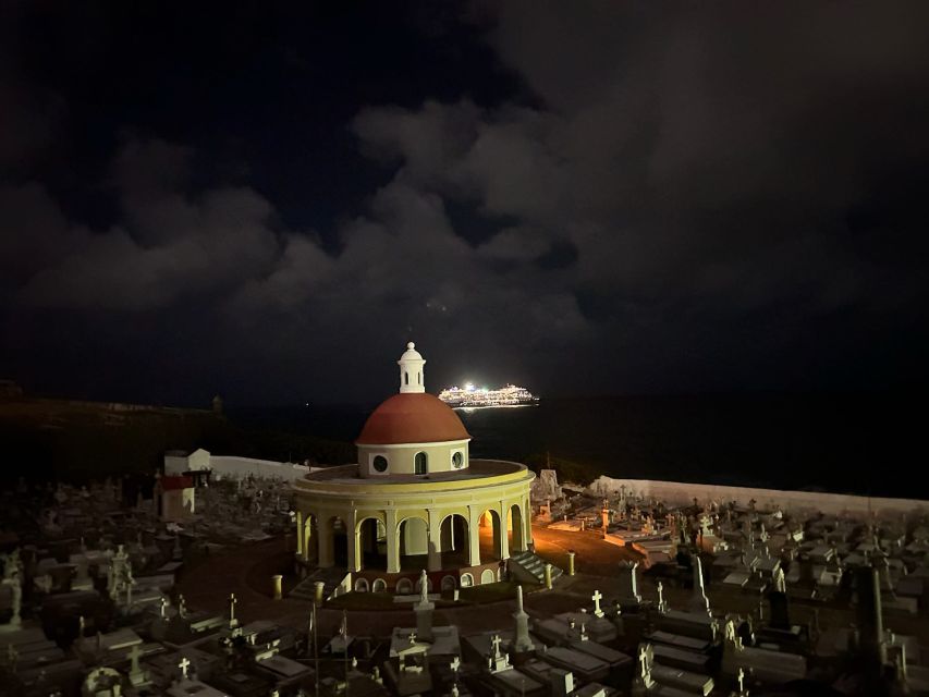 San Juan: Ghosts and Spooky History Walking Tour - Quick hits that make the walk feel like a real city tour