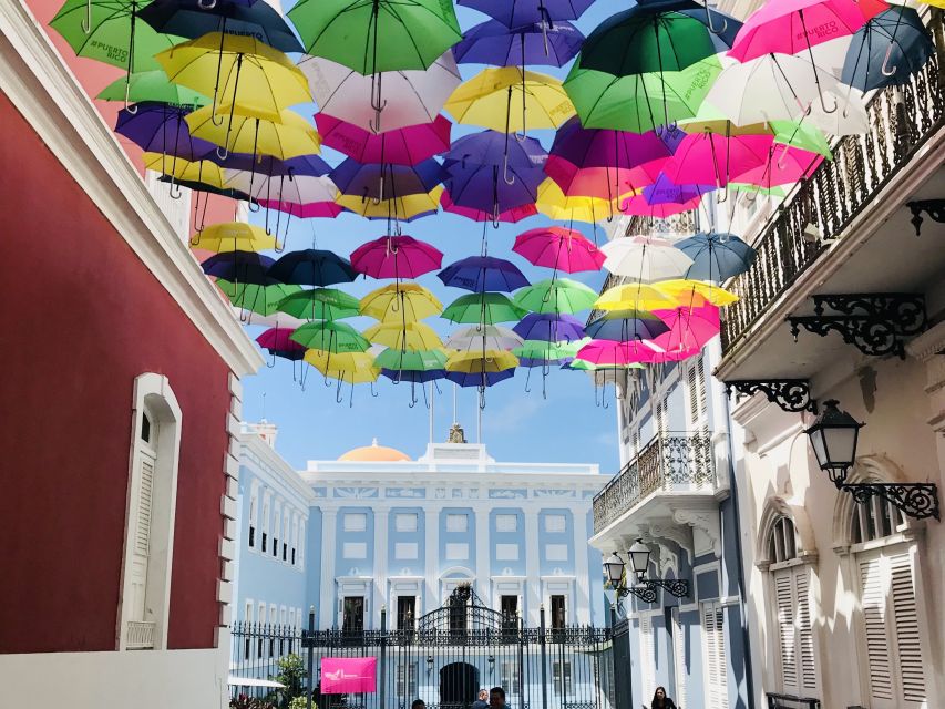 San Juan: Old Town Sunset Walking Tour - Colonial squares you can actually picture, Plaza de la Barandilla to Plaza de Armas