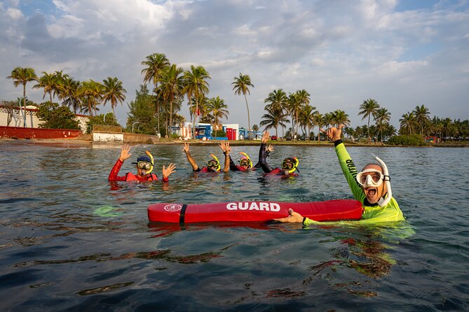 San Juan Snorkeling Tour with Fish and Turtles - Entering Escambrón Marine Park: what makes the snorkeling site special