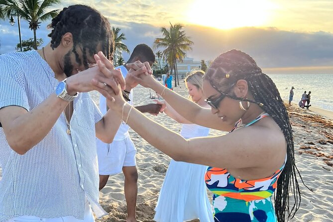 Sunset Salsa Beach Class in San Juan - Playa El Último: Meeting Point and Getting There Before 5:00 pm