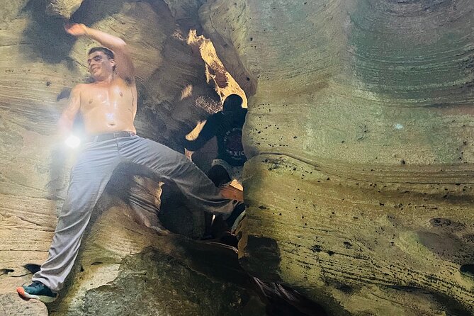 Taino Indian Cave, Arecibo Hike and Beach Tour from San Juan - La Poza Del Obizpo Beach Stop: Clear Water, Warm Feel, Real Unwind
