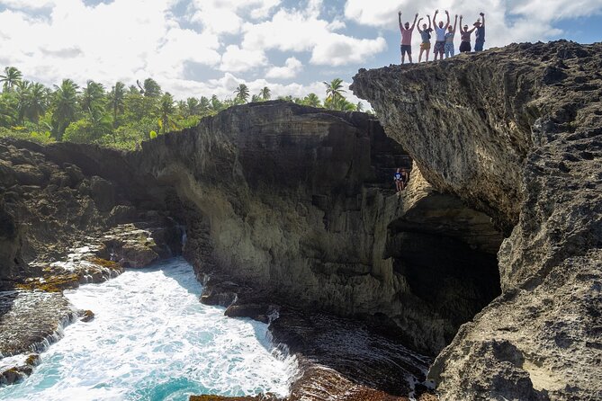 Taino Indian Cave, Arecibo Hike and Beach Tour from San Juan - Guides and Safety: Why This Tour Works Best With the Right Leader