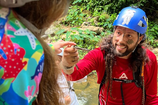 The Waterfall Adventure: Hiking in Paradise - Snacks, timing, and the rhythm of a half-day tour