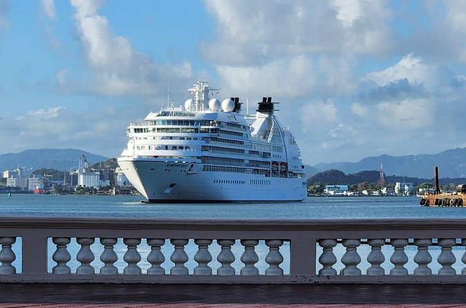 Transport from Airport Luis Muñoz Marín to Ferry Ceiba - Private Group Comfort: You Stay Together, You Stay Simple
