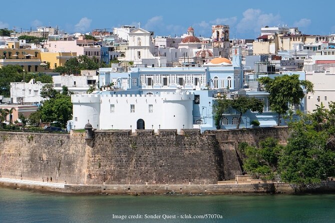 Welcome to San Juan's Old Town: Private Half-Day Walking Tour - Parque de las Palomas, a pause that doubles as a great photo moment
