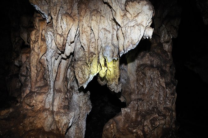 Window Cave Walking Tour from San Juan - San Juan to Arecibo Valley: the drive and early impressions